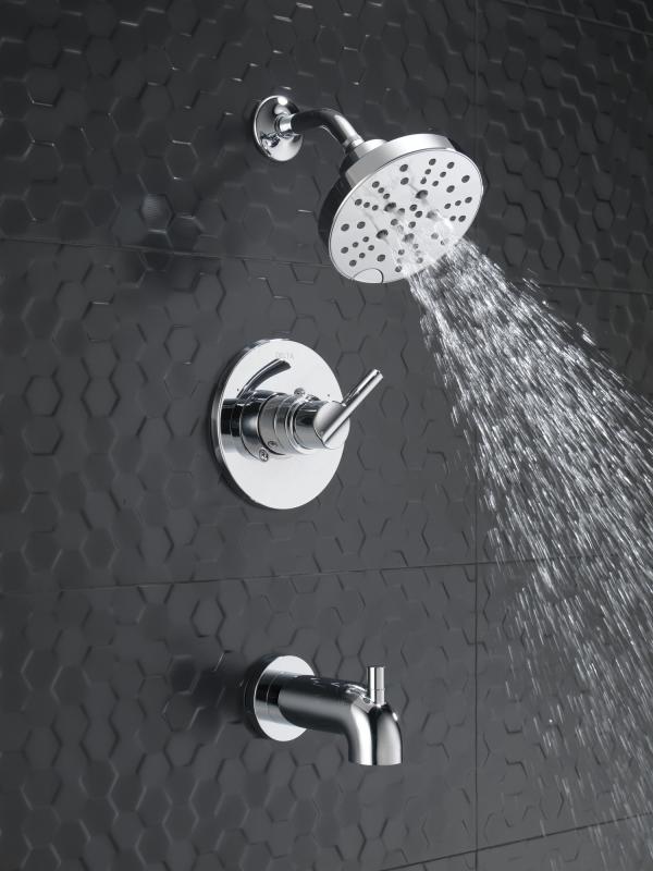 DELTA Nicoli Monitor 14 Series H2Okinetic Tub and Shower — Chrome