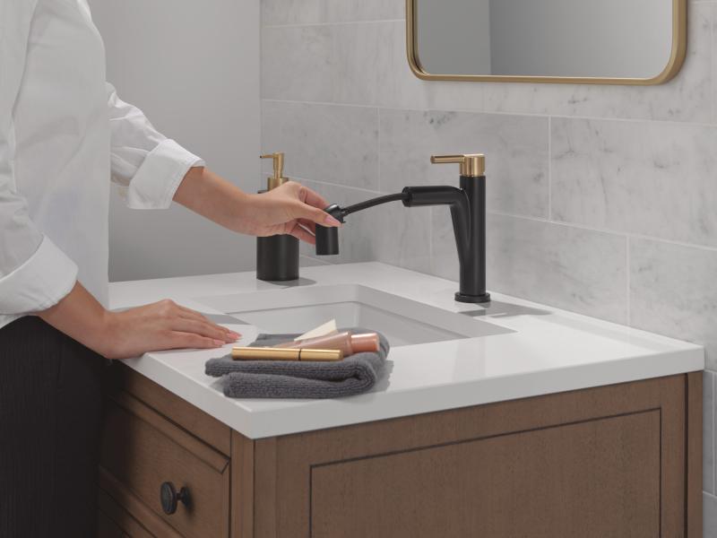 DELTA Nicoli Single Handle Pull-Down Bathroom Faucet — Matte Black / Champagne Bronze