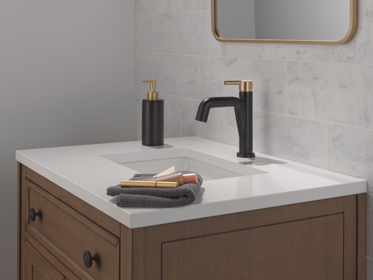 DELTA Nicoli Single Handle Pull-Down Bathroom Faucet — Matte Black / Champagne Bronze