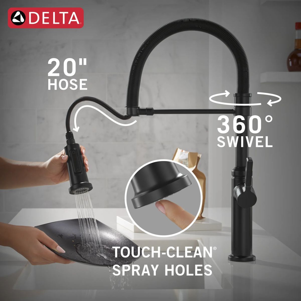 DELTA Rhett Single Handle Pull-Down Spring Kitchen Faucet — Matte Black
