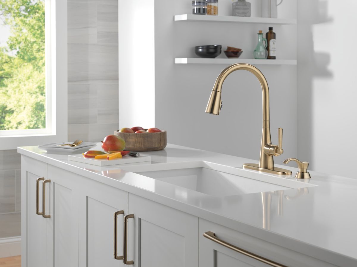 DELTA Boyd Single Handle Pull-Down Kitchen Faucet with Soap Dispenser and ShieldSpray Technology — Champagne Bronze