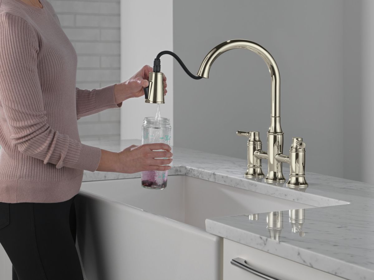 DELTA Renaldi Two Handle Pull-Down Bridge Kitchen Faucet — Lumicoat® Polished Nickel