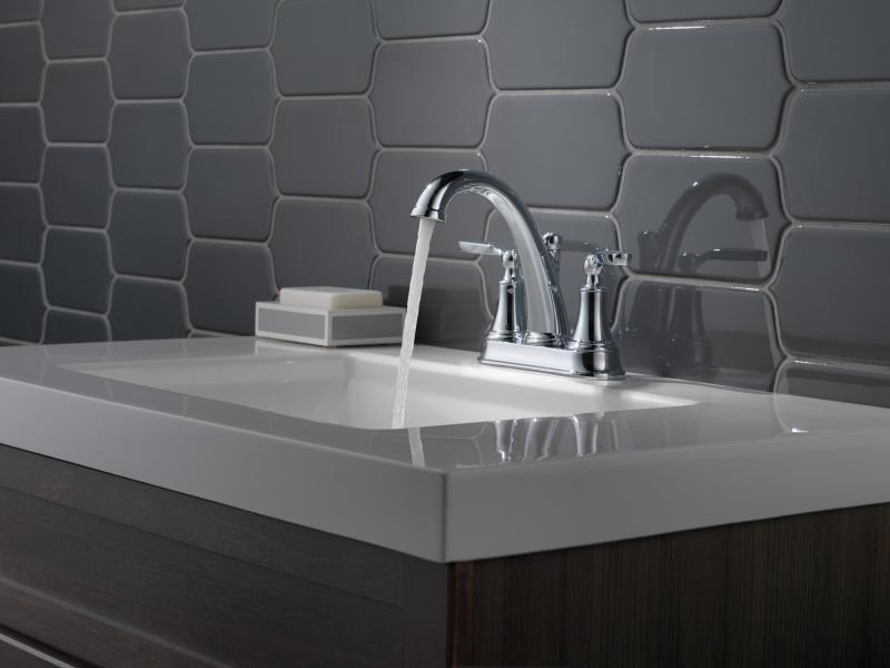 DELTA Woodhurst Bathroom Faucet — Chrome