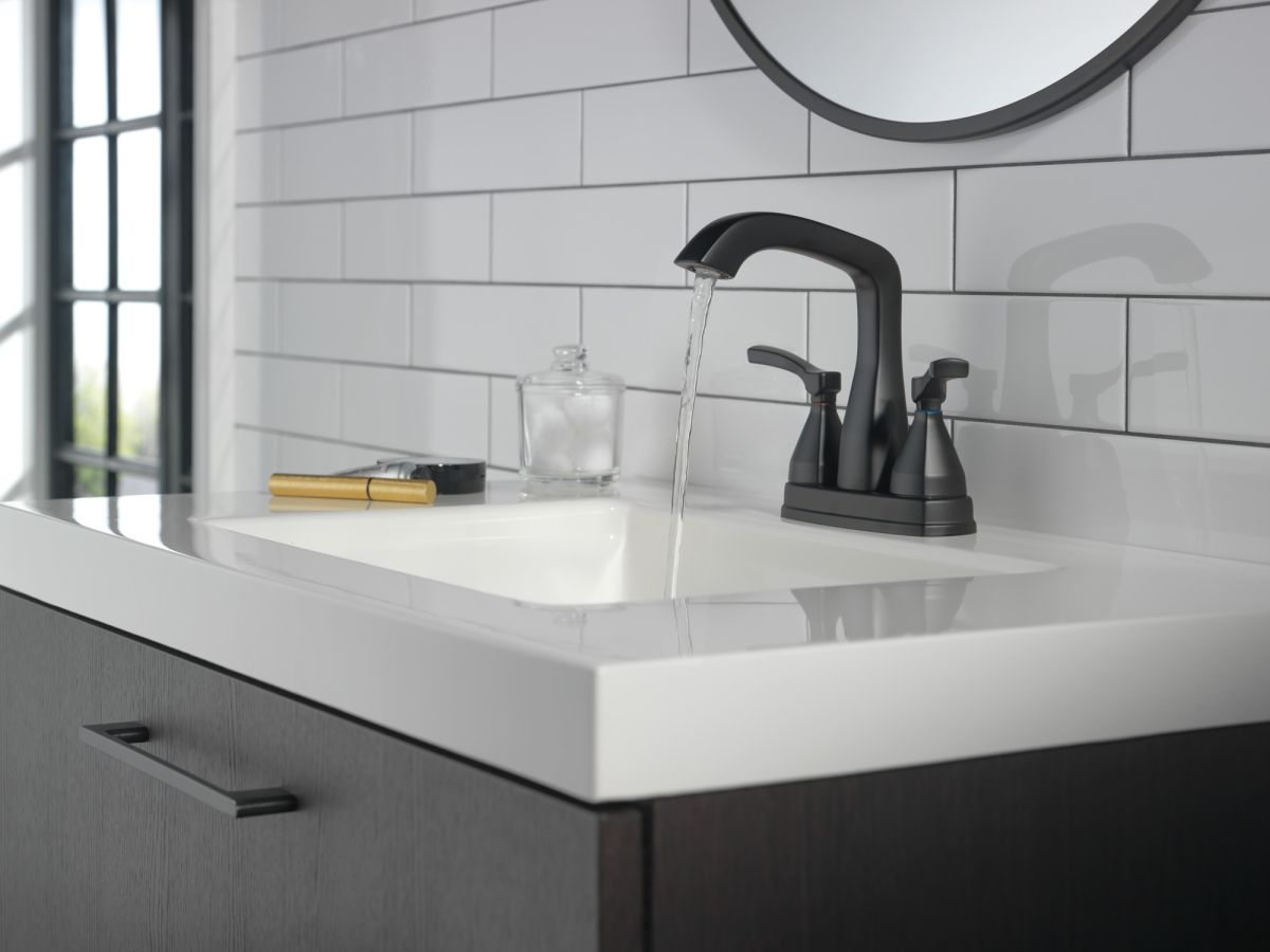 DELTA Stryke Centerset Faucet — Matte Black
