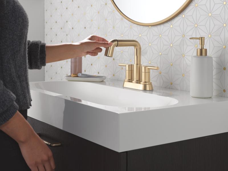 DELTA Nicoli Two Handle Centerset Pull-Down Bathroom Faucet — Champagne Bronze