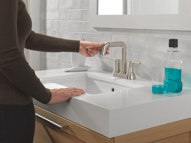 DELTA Nicoli Two Handle Centerset Pull-Down Bathroom Faucet — Stainless