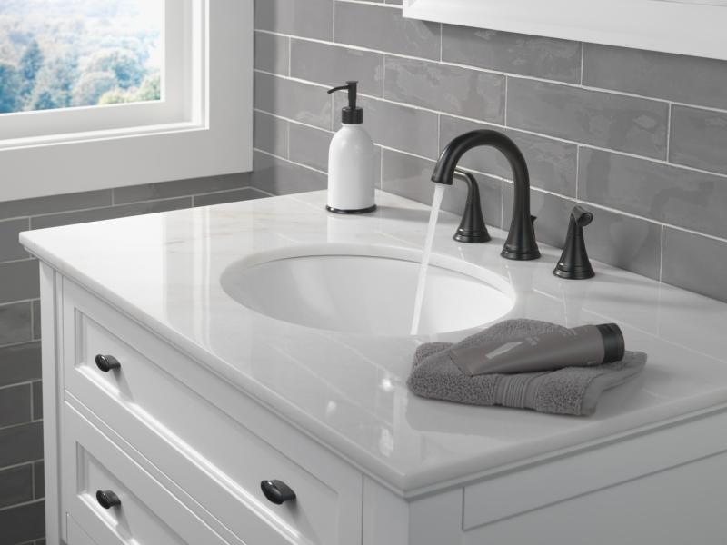 DELTA Kayra Two Handle Widespread Bathroom Faucet — Matte Black