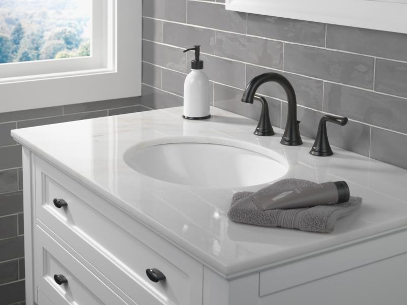 DELTA Kayra Two Handle Widespread Bathroom Faucet — Matte Black