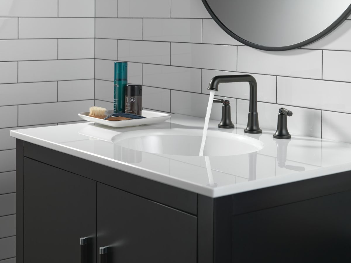 DELTA Saylor Two Handle Widespread Bathroom Faucet — Matte Black