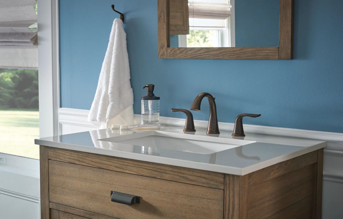 DELTA Lahara Two Handle Widespread Bathroom Faucet — Venetian Bronze