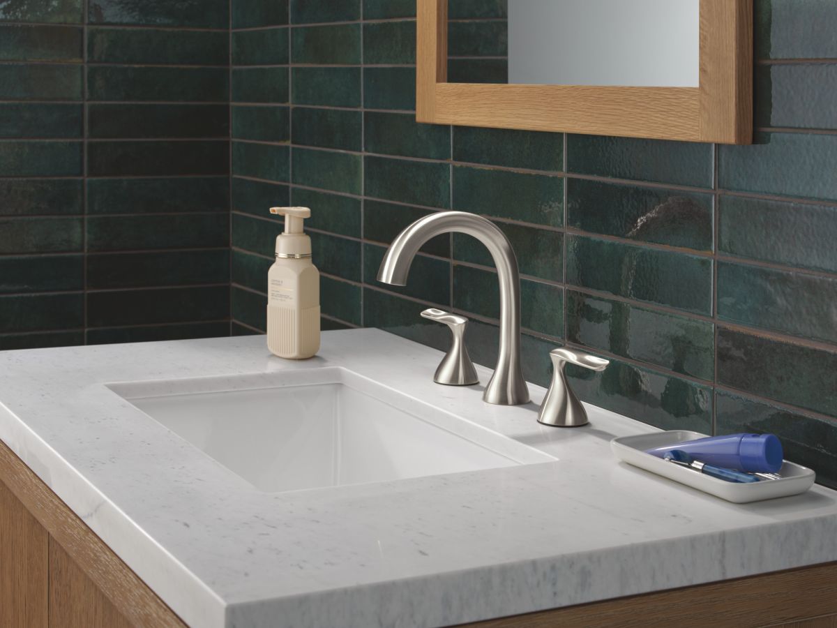 DELTA Bonacci Two Handle Widespread Bathroom Faucet — Lumicoat® Stainless