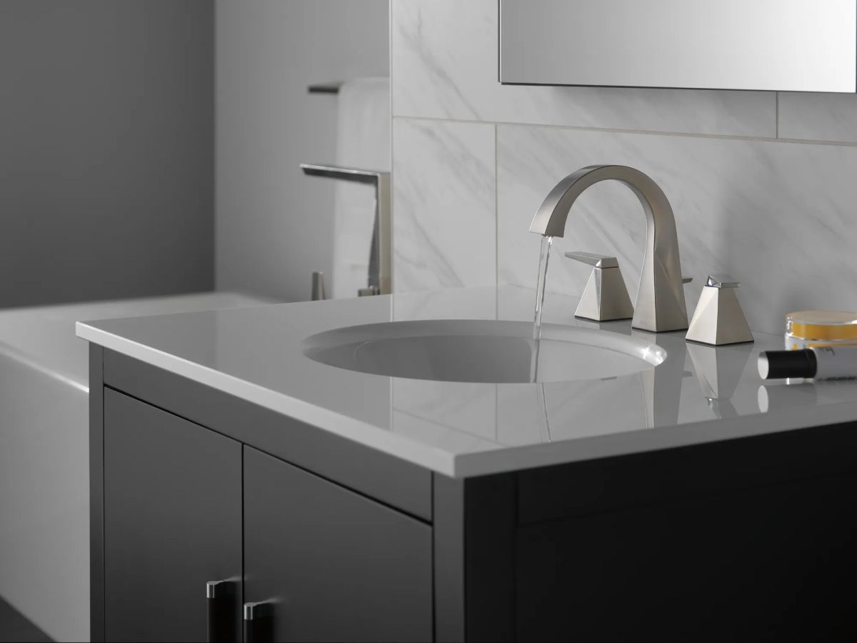 DELTA Trillian Two Handle Widespread Bathroom Faucet — Lumicoat® Stainless