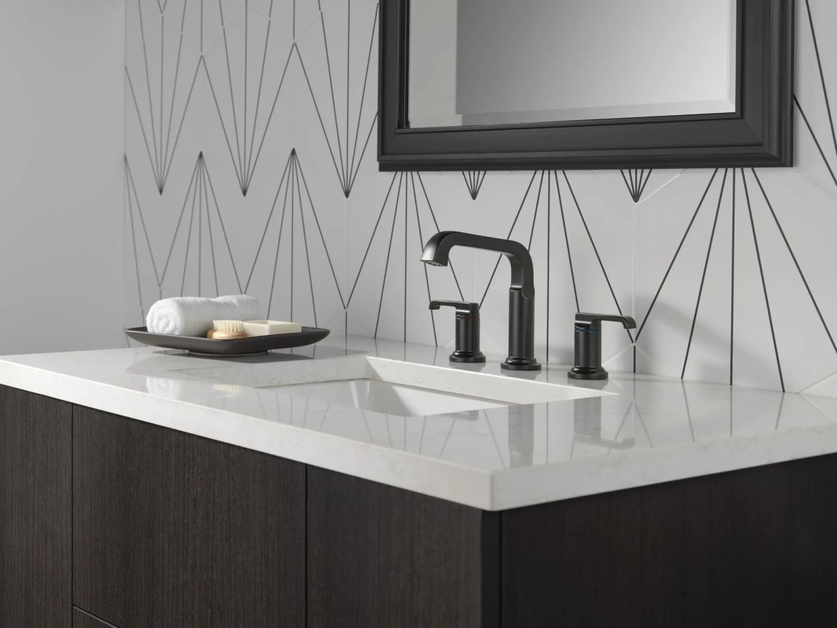 DELTA Tetra Two Handle Widespread Bathroom Faucet — Matte Black