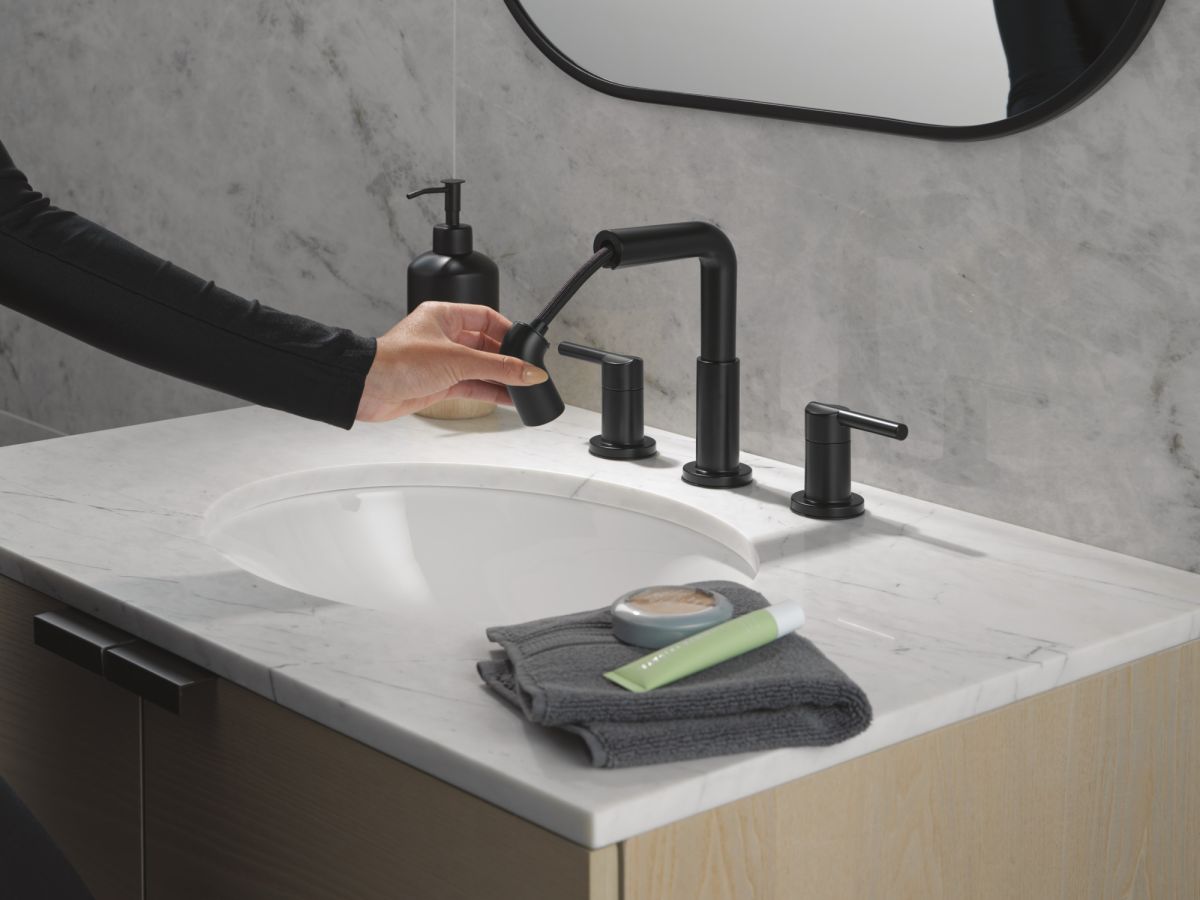 DELTA Nicoli Two Handle Widespread Pull-Down Bathroom Faucet — Matte Black
