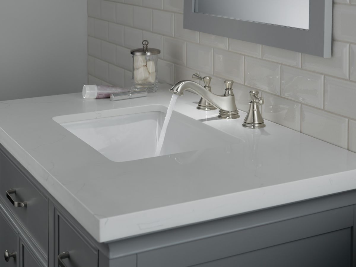 DELTA Cassidy Metal Lever Handle Set - Deck Mount Bathroom & Bidet — Stainless