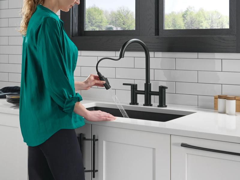 DELTA Nicoli Two Handle Pull-Down Bridge Kitchen Faucet — Matte Black