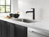 DELTA Trinsic Single Handle Pull-Out Kitchen Faucet — Matte Black
