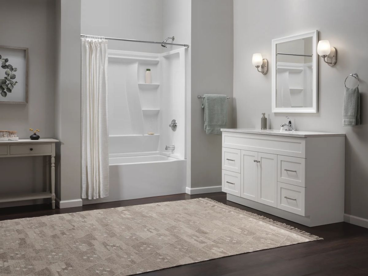 DELTA Foundations Monitor 13 Series Tub & Shower Trim — Chrome