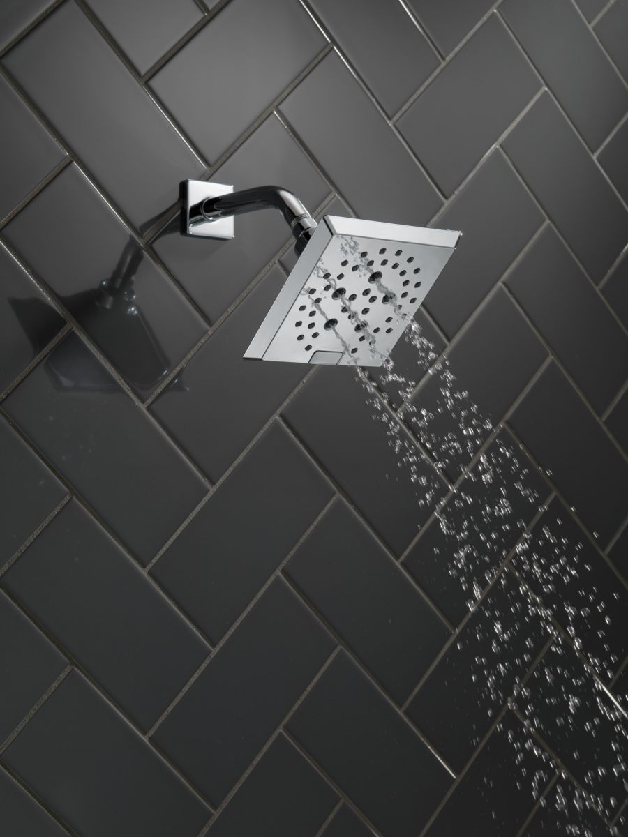 DELTA Universal Showering Components H2OKINETIC 5-Setting Angular Modern Raincan Shower Head — Lumicoat® Chrome