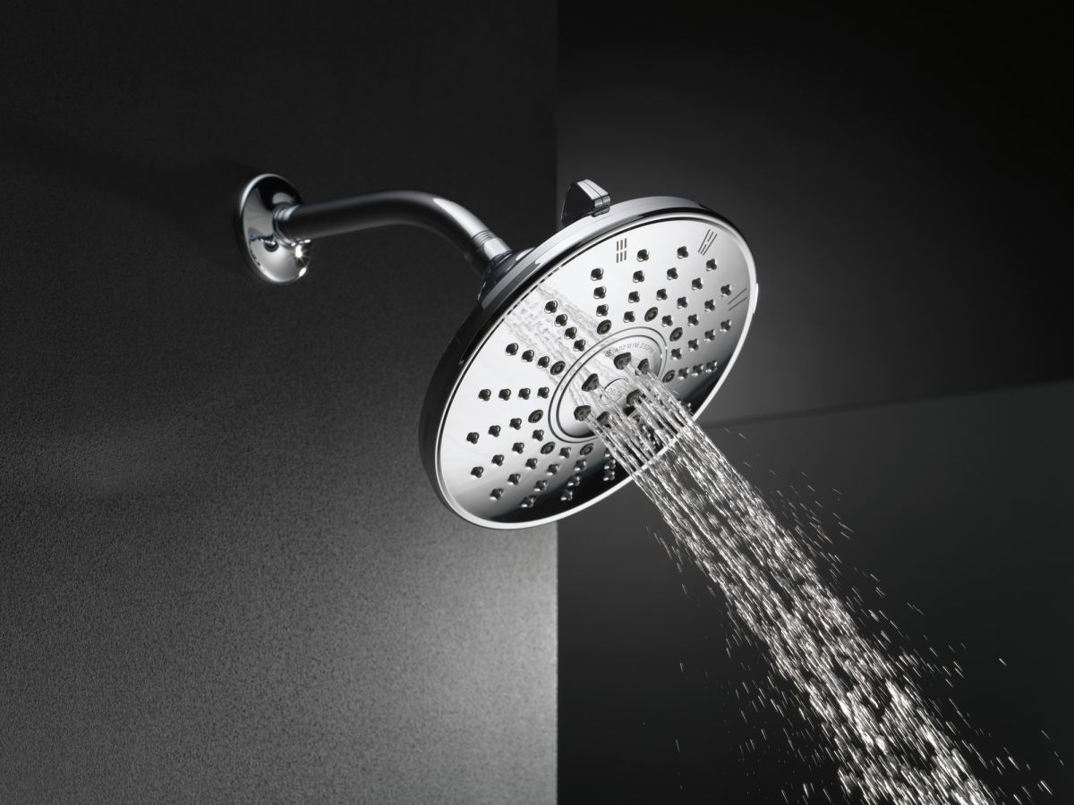 DELTA Universal Showering Components 3-Setting Raincan Shower Head — Chrome