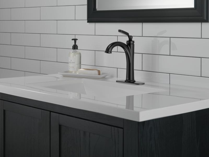 DELTA Woodhurst Single Handle Bathroom Faucet — Matte Black