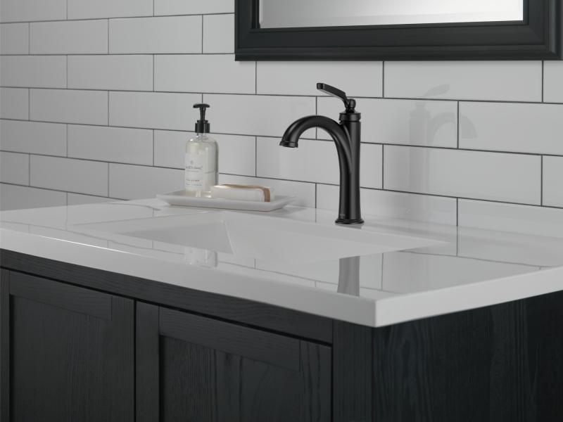 DELTA Woodhurst Single Handle Bathroom Faucet — Matte Black