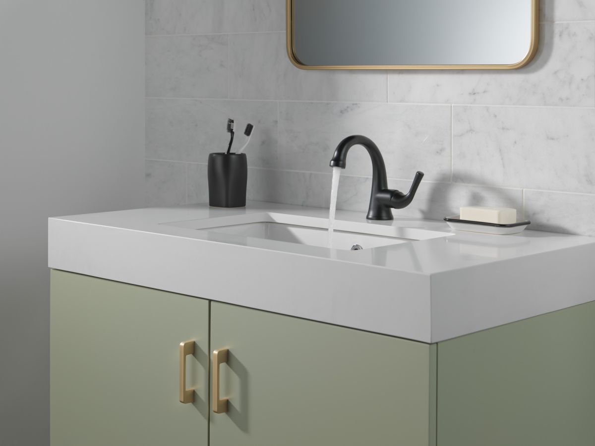 DELTA Kayra Single Handle Bathroom Faucet — Matte Black