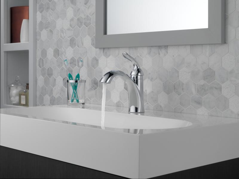 DELTA Lahara Single Handle Bathroom Faucet — Chrome