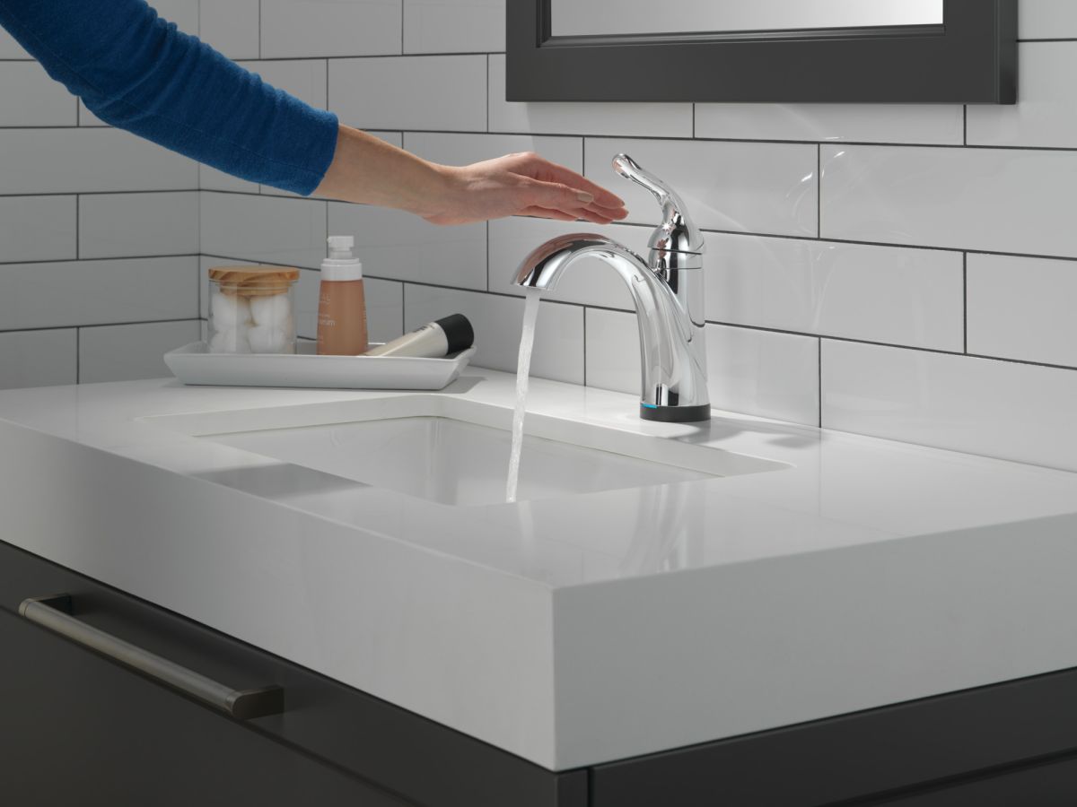 DELTA Lahara Touch2O Bathroom Faucet with Touchless Technology — Chrome