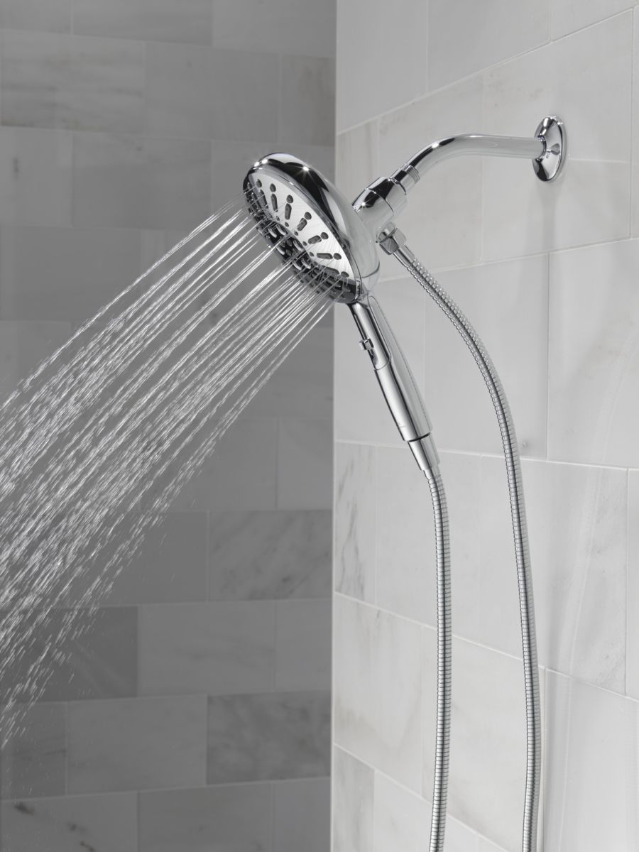 DELTA Universal Showering Components 7-Setting SureDock Magnetic Hand Shower — Lumicoat® Chrome