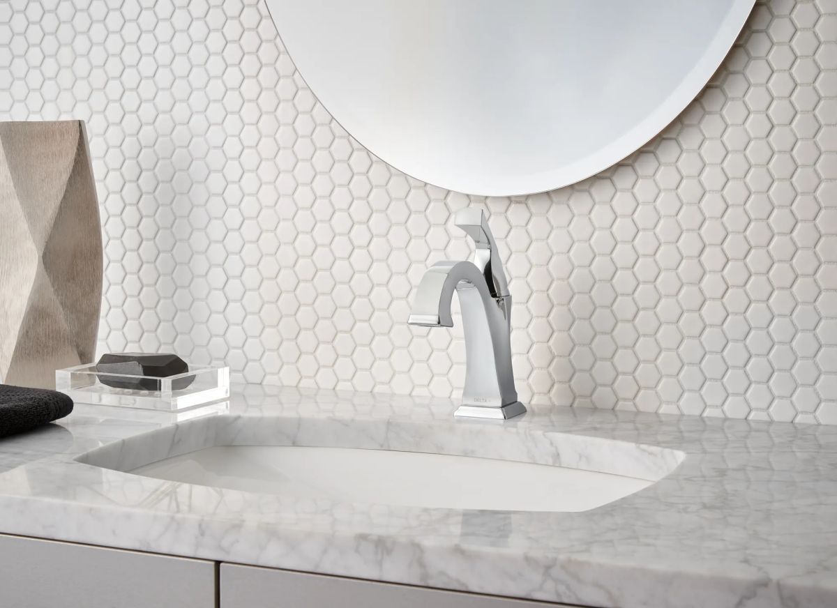 DELTA Dryden Single Handle Bathroom Faucet — Chrome