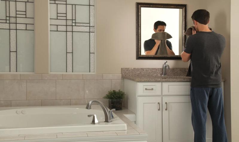 DELTA Dryden Single Handle Bathroom Faucet — Stainless