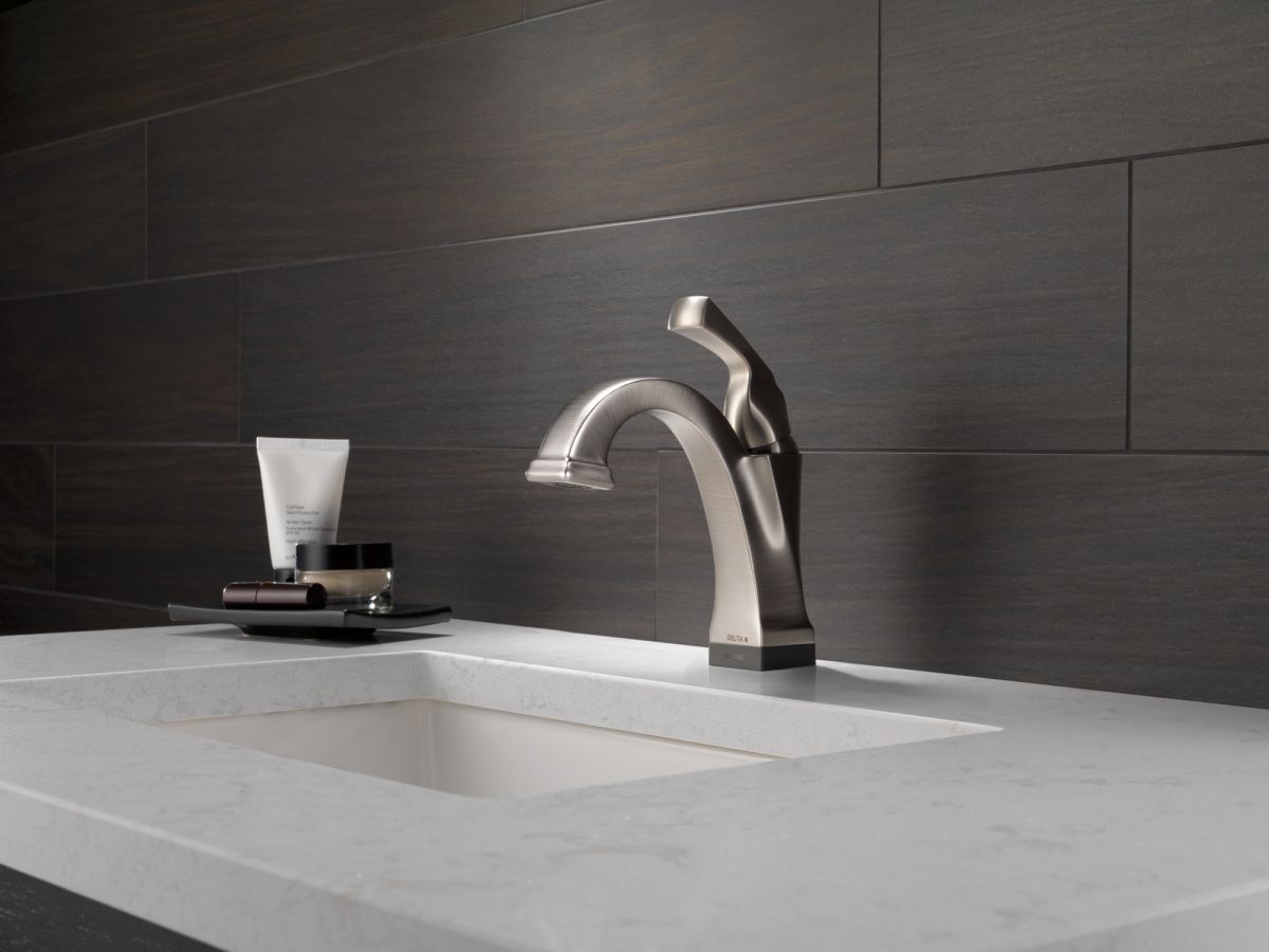 DELTA Dryden Touch2O Bathroom Faucet with Touchless Technology — Stainless