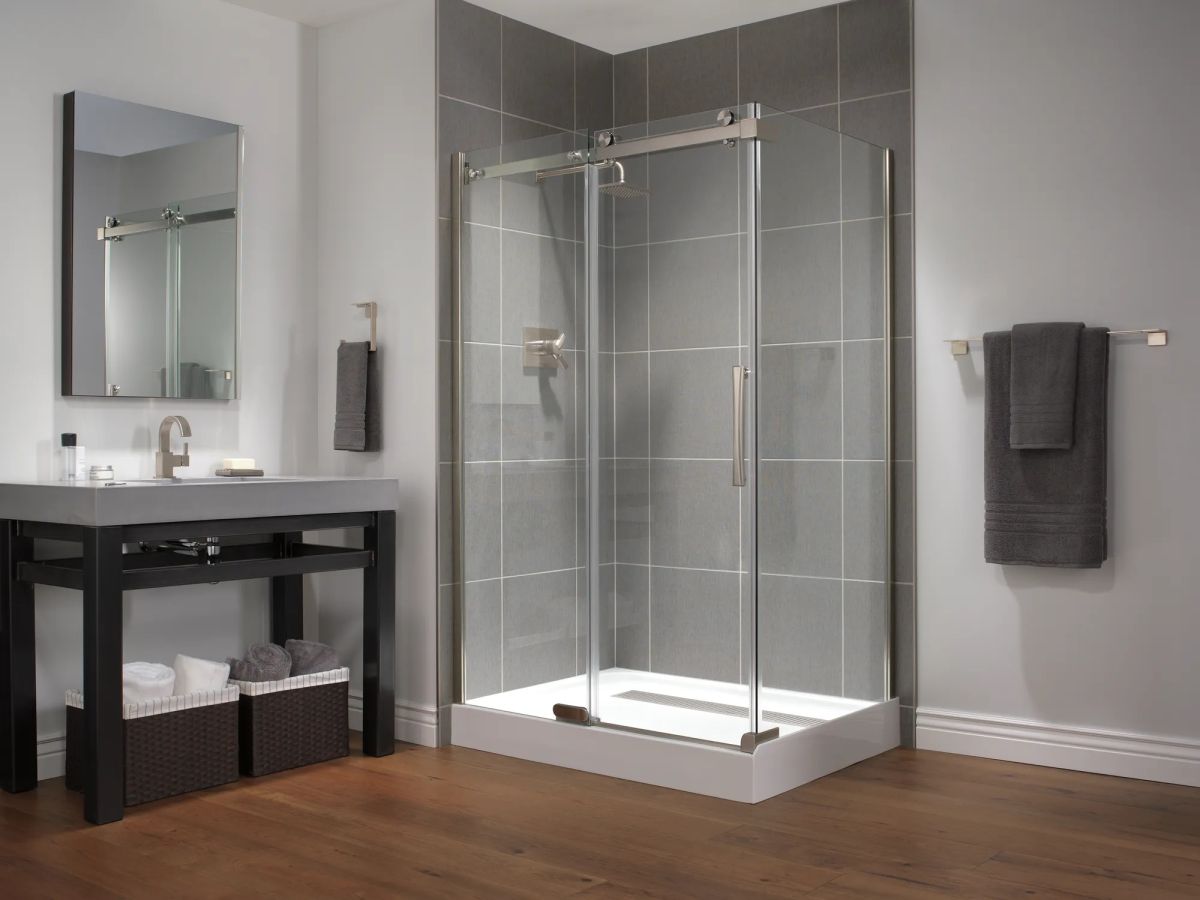 DELTA Vero TempAssure 17T Series Shower Trim — Stainless