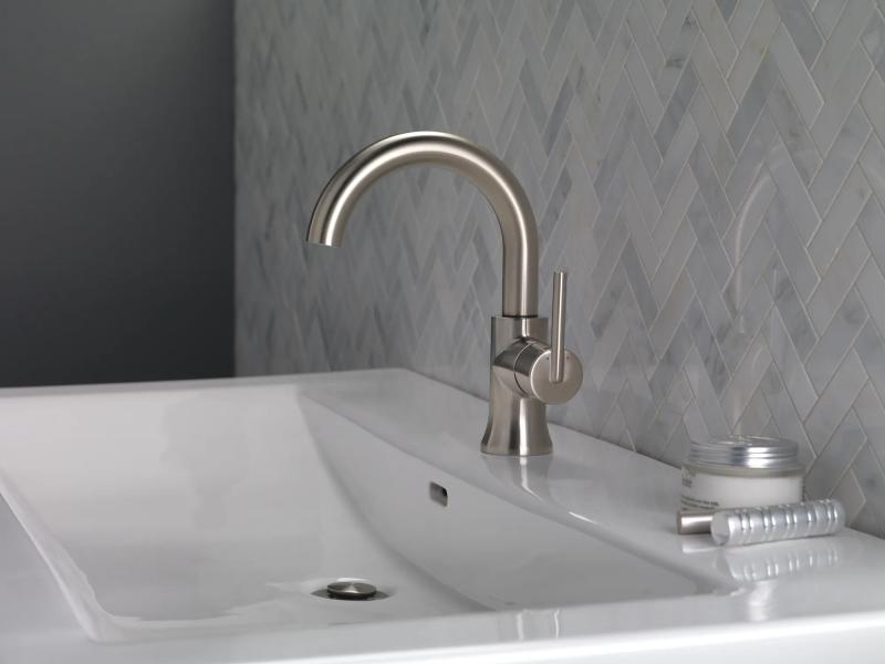 DELTA Trinsic Single Handle High-Arc Bathroom Faucet — Stainless