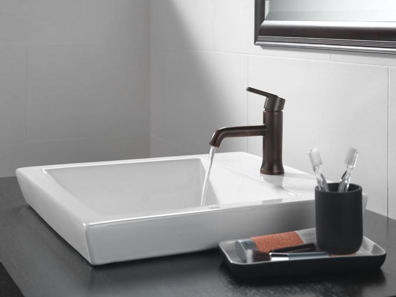 DELTA Trinsic Single Handle Bathroom Faucet — Venetian Bronze
