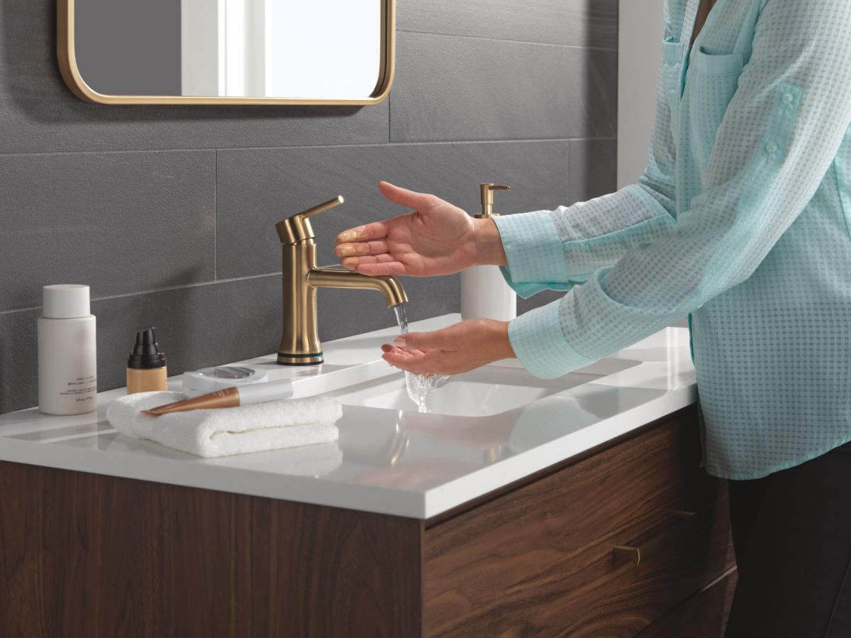 DELTA Trinsic Touch2O Bathroom Faucet with Touchless Technology — Champagne Bronze