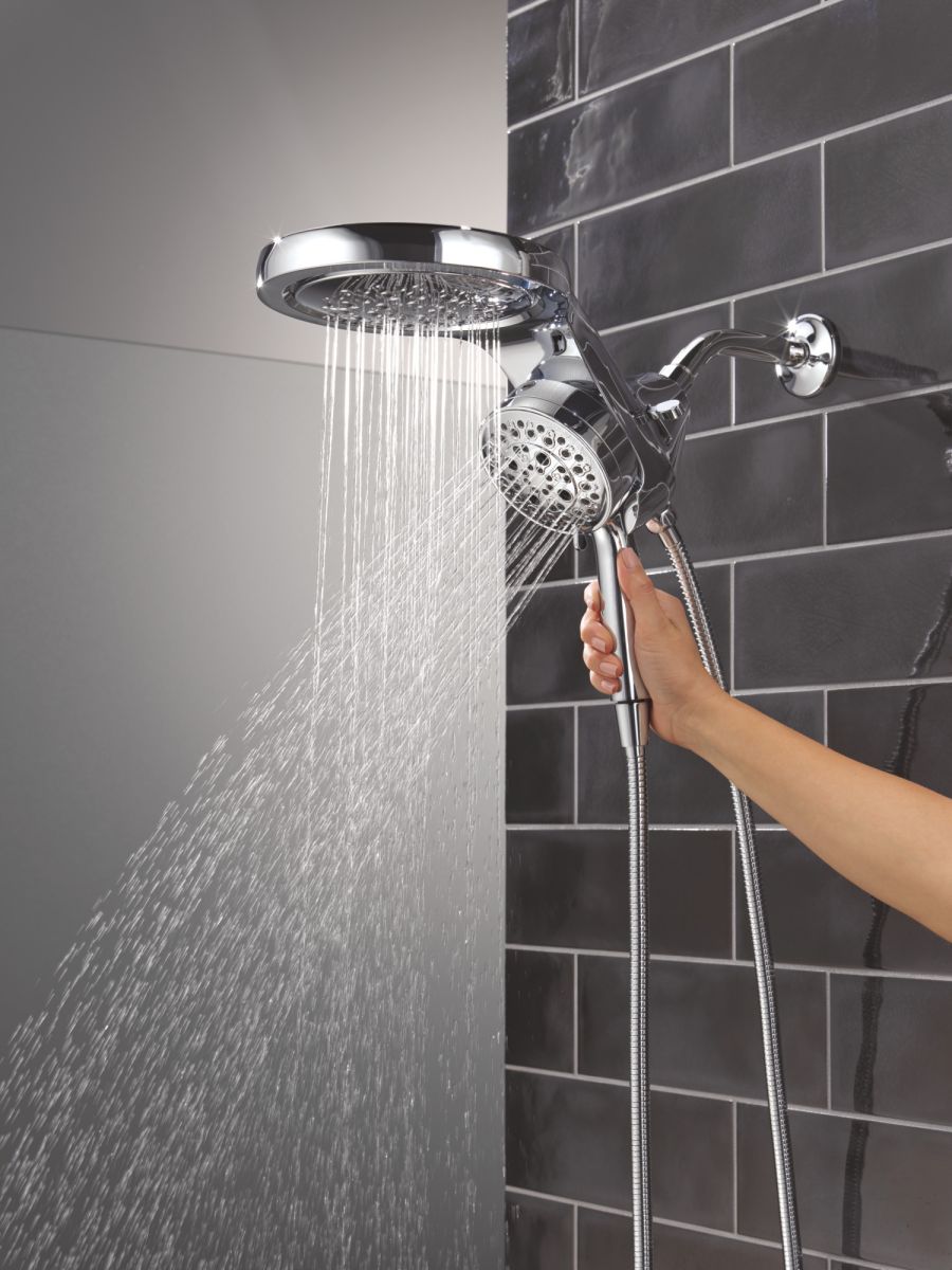 DELTA Universal Showering Components 6-Setting HydroRain with ProClean — Lumicoat® Chrome