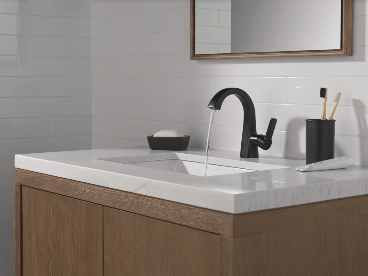 DELTA Lineax Single Handle Bathroom Faucet — Matte Black