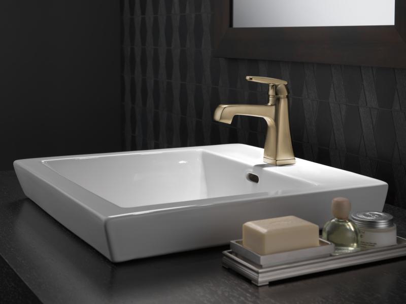 DELTA Ashlyn Single Handle Bathroom Faucet — Champagne Bronze