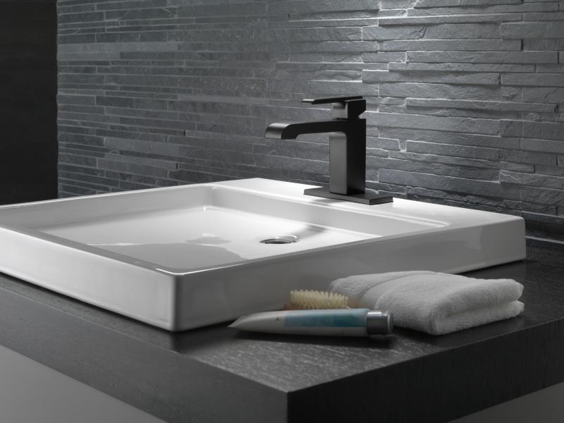 DELTA Ara Single Handle Bathroom Faucet — Matte Black