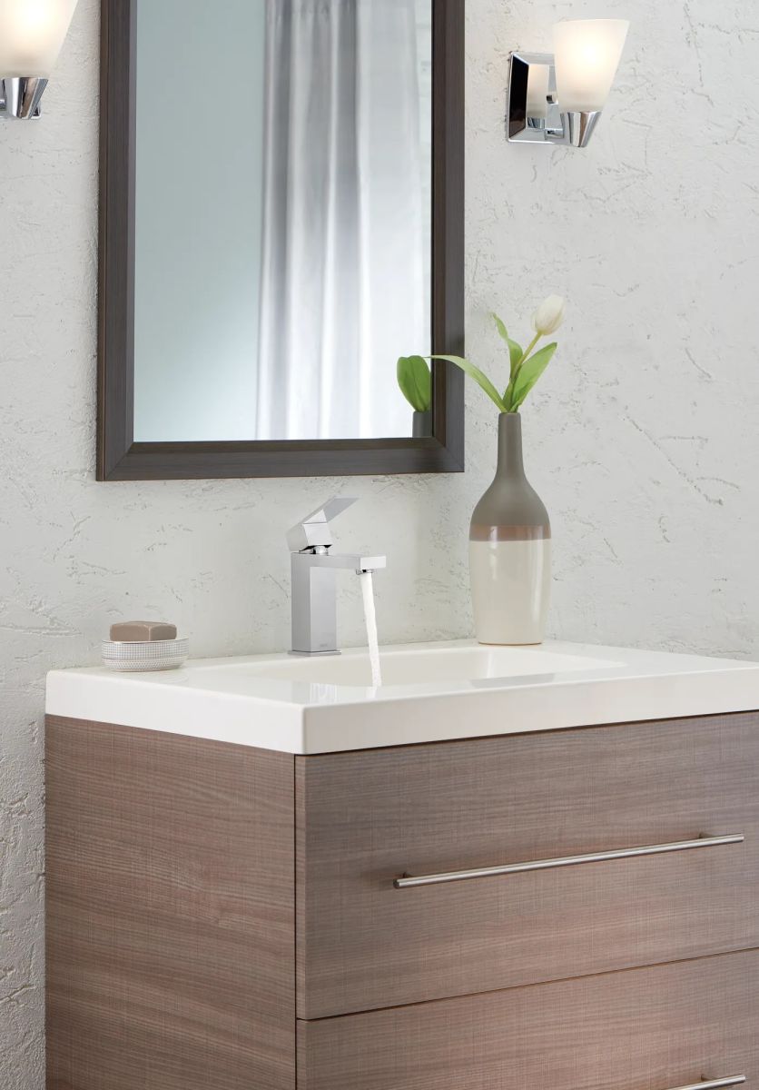 DELTA Modern Single Handle Project Pack Faucet- Low Flow — Chrome