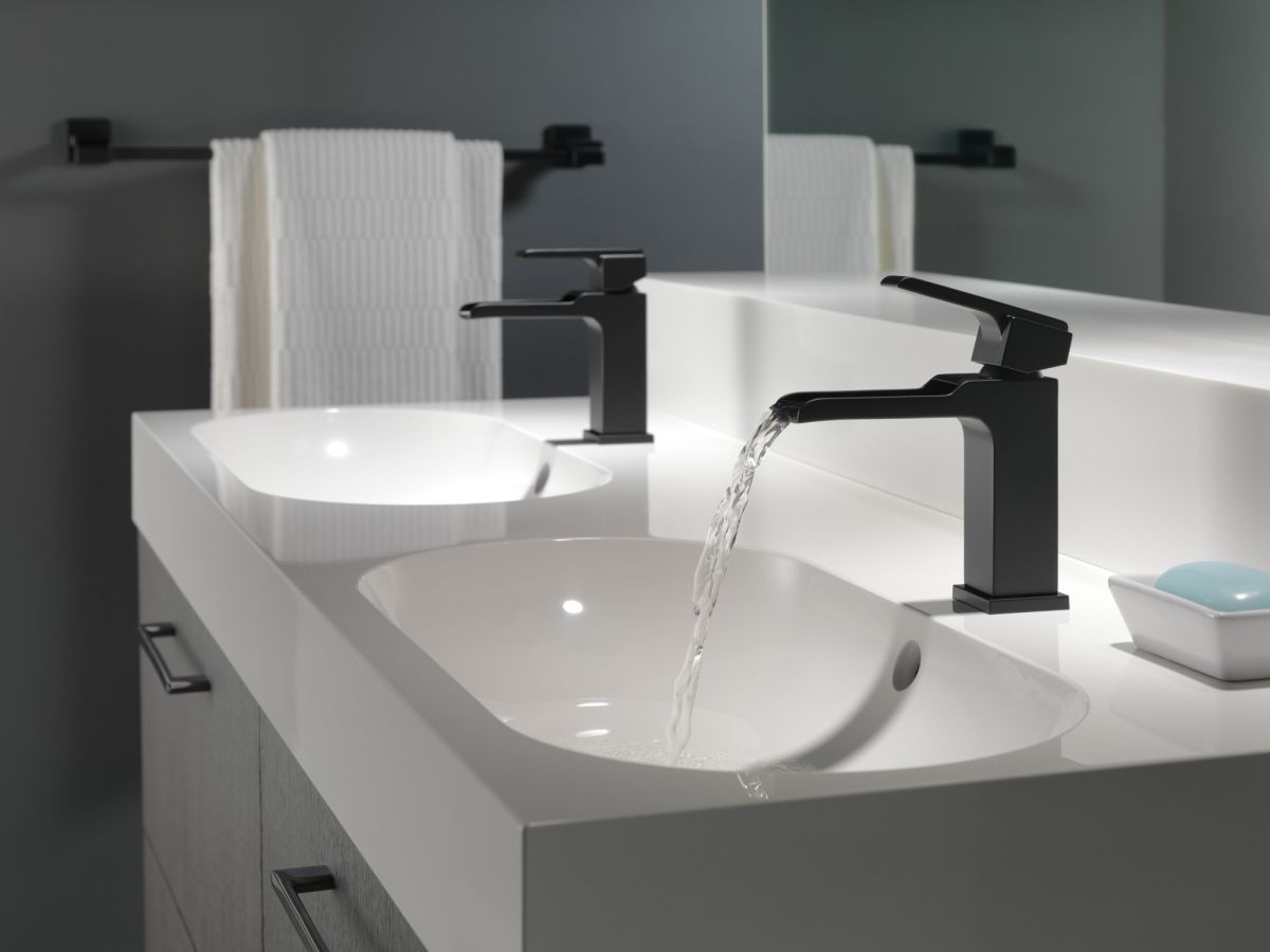 DELTA Ara Single Handle Channel Bathroom Faucet — Matte Black