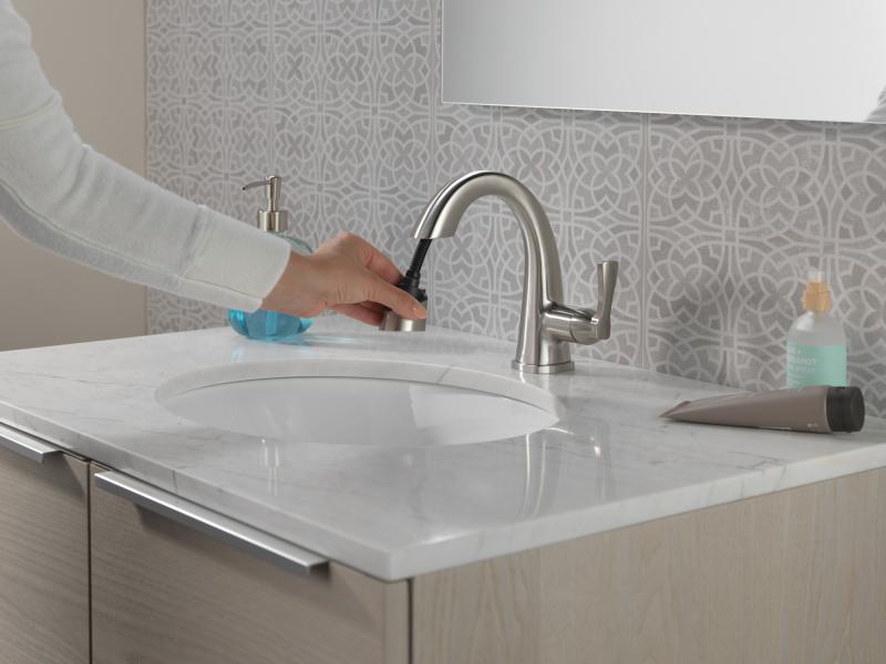 DELTA Stryke Single Handle Pull Down Bathroom Faucet — Lumicoat® Stainless