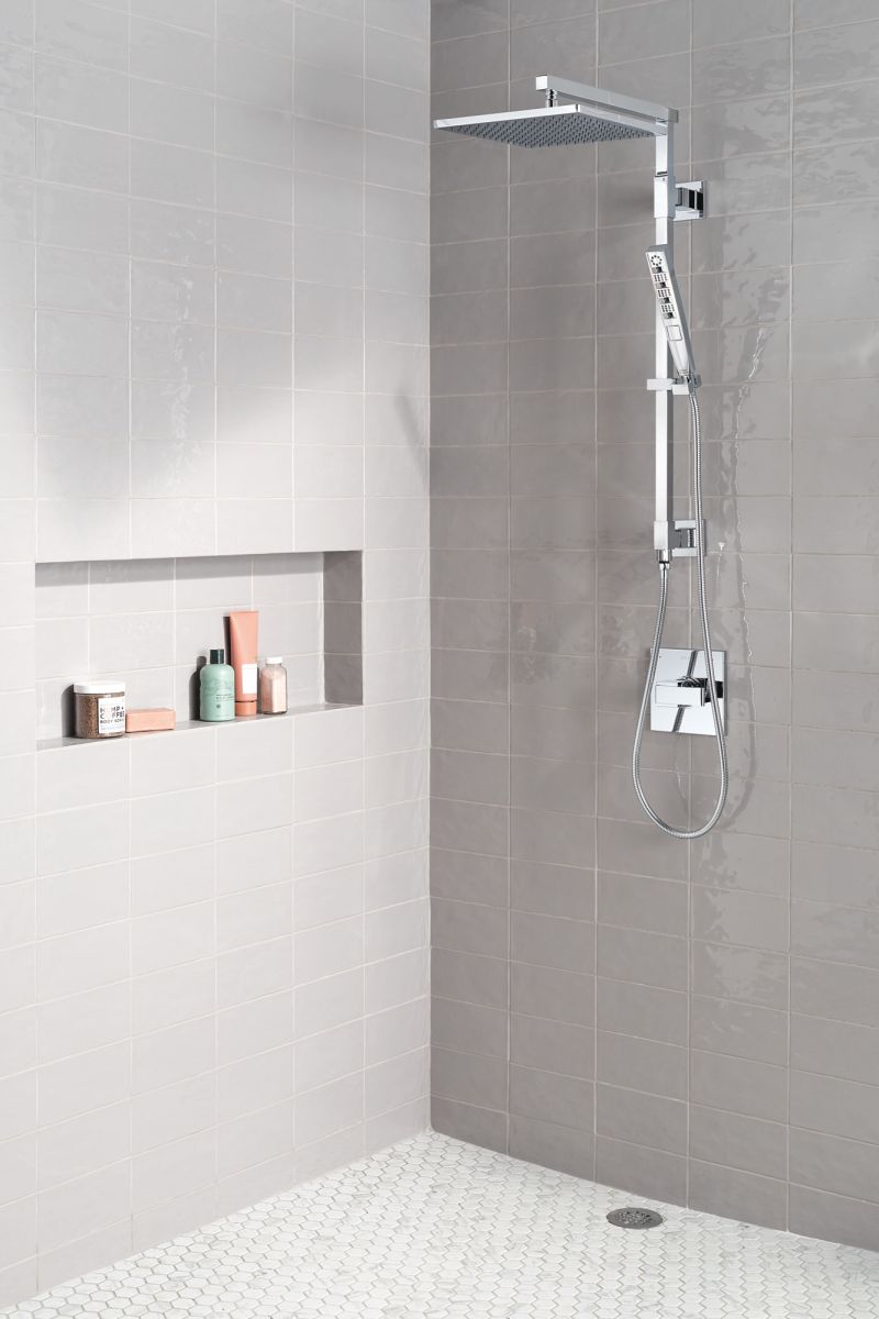 DELTA Universal Showering Components Single-Setting Metal Raincan Shower Head — Lumicoat® Chrome