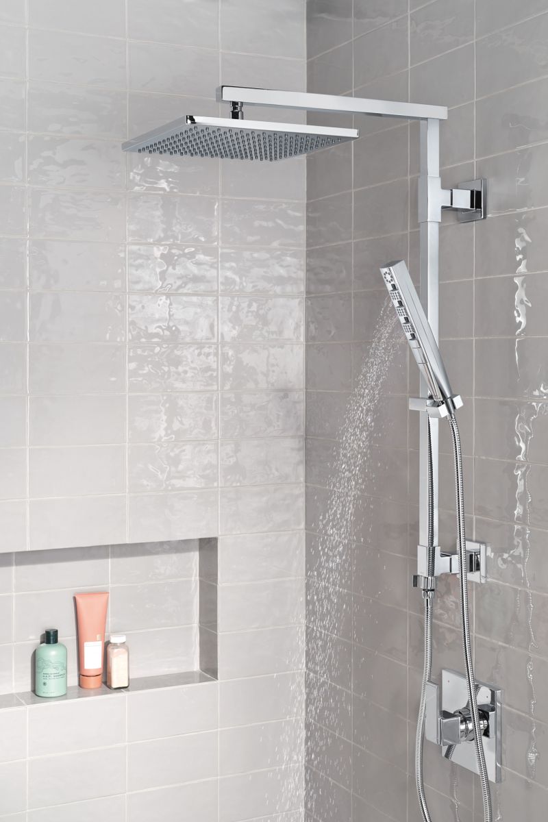 DELTA Universal Showering Components Single-Setting Metal Raincan Shower Head — Lumicoat® Chrome