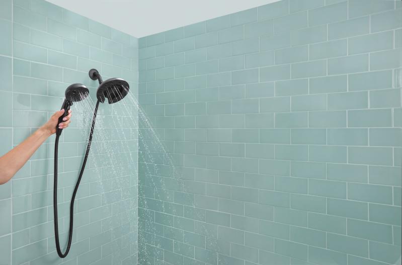 DELTA Universal Showering Components H2OKINETIC In2ition 5-Setting Two-in-One Shower — Matte Black