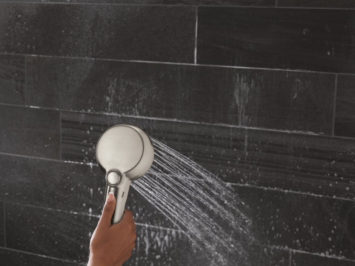 DELTA Universal Showering Components 5-Setting In2ition with ProClean — Stainless