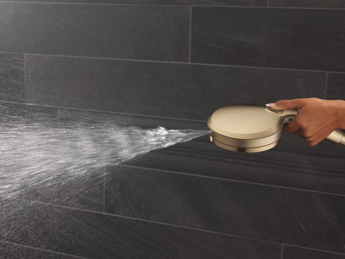 DELTA Universal Showering Components 7-Setting In2ition with ProClean — Lumicoat® Champagne Bronze