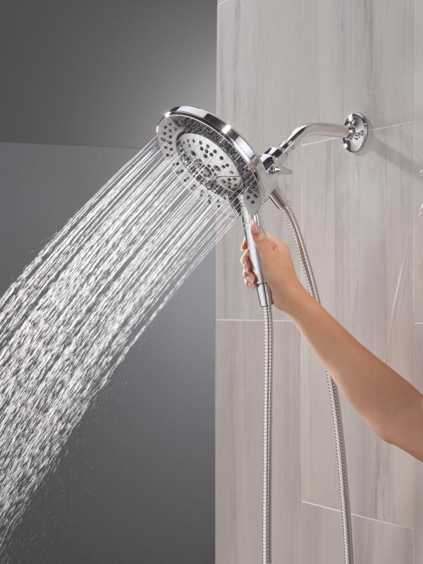 DELTA Universal Showering Components 7-Setting In2ition with ProClean — Lumicoat® Chrome